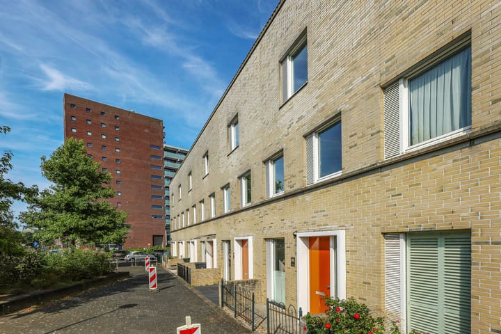 Foto 21 van Janusz Korczakplantsoen 11