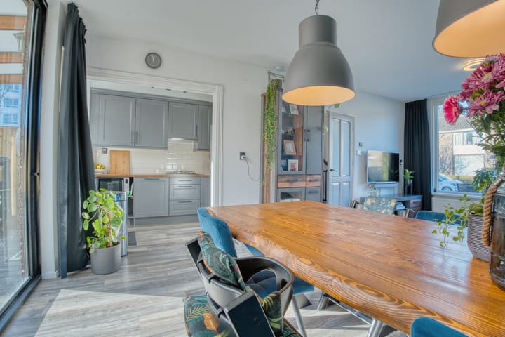 Photo 11 of Arubastraat 7