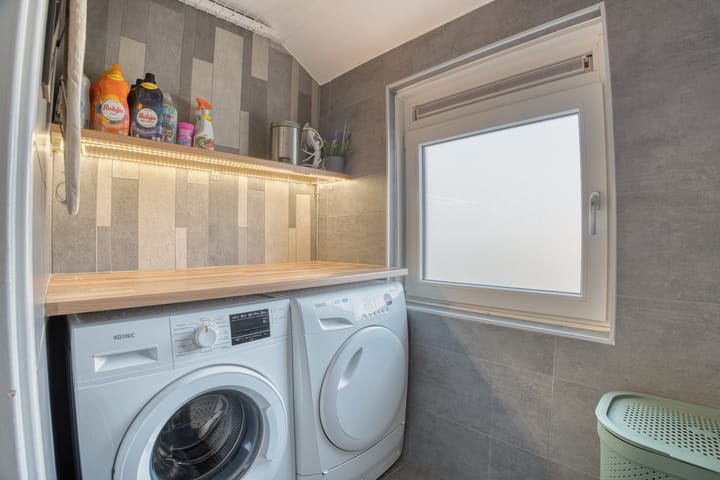 Photo 24 of Arubastraat 7