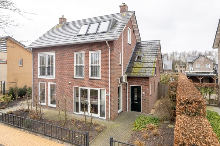 Foto 37 van Frederik Hendriklaan 34