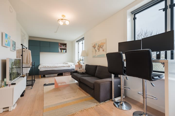 Photo 4 of Joris Ivensplein 114-E