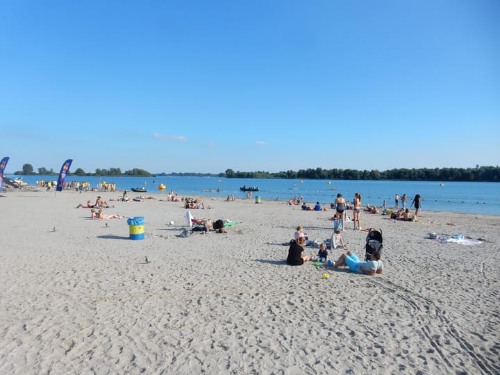 Photo 26 of Joris Ivensplein 114-E