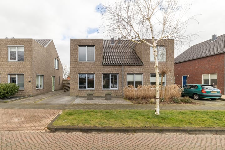 Foto 4 van Douwe van Epemastraat 31