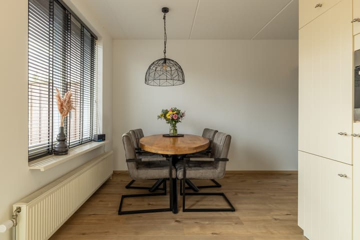 Foto 12 van Douwe van Epemastraat 31