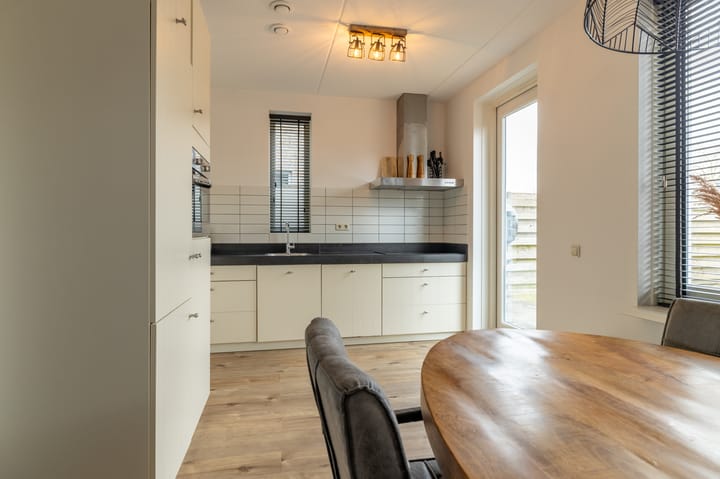 Foto 13 van Douwe van Epemastraat 31