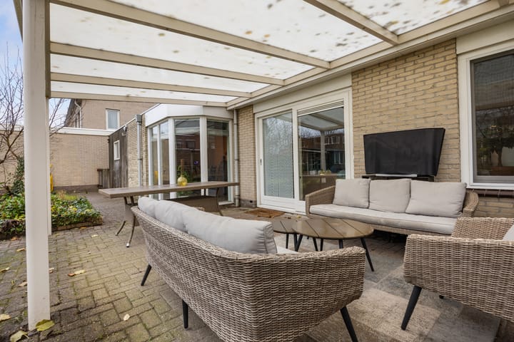 Photo 20 of Jol 11 39