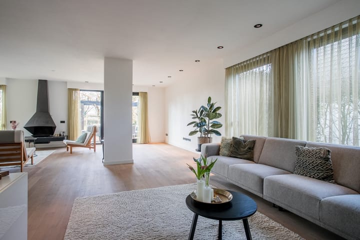 Foto 9 van Venloseweg 35