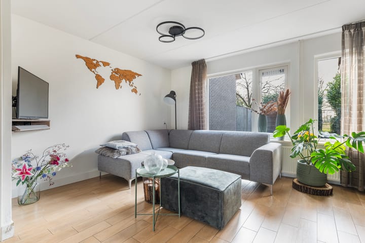 Foto 6 van Rozemarijn 5