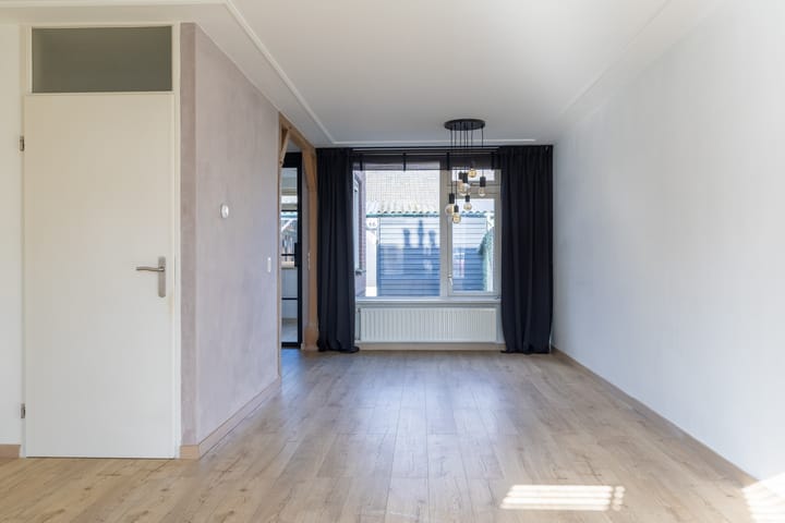 Foto 9 van Pastoor van Boxelhof 48