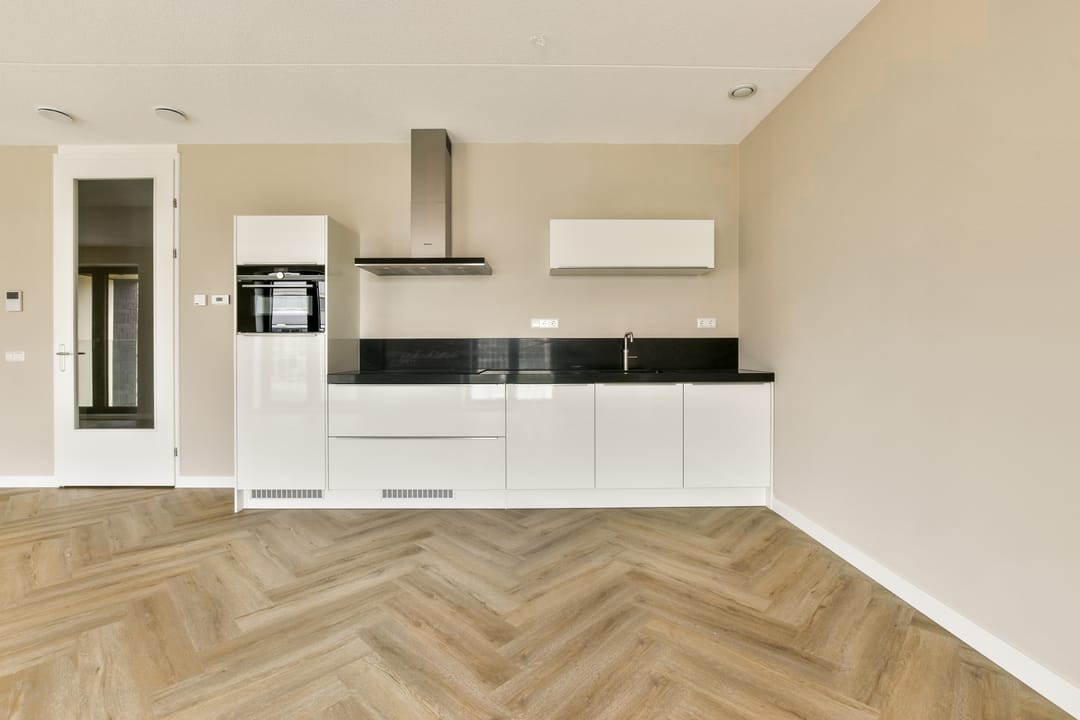 Foto 8 van Mies van der Rohestraat 17