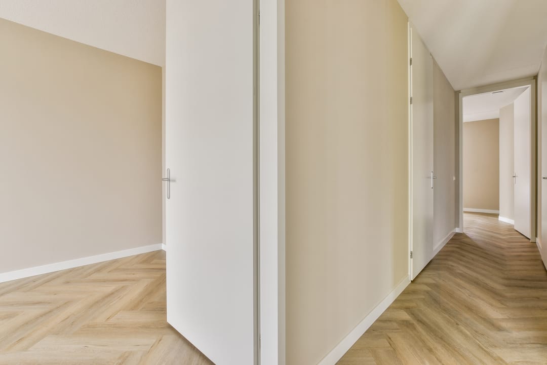 Foto 11 van Mies van der Rohestraat 17