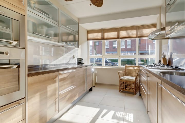 Foto 13 van Max Euwestraat 19