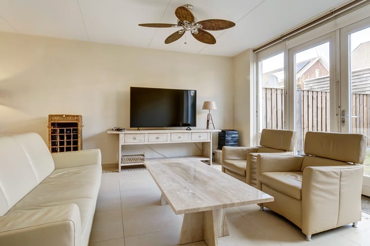 Foto 9 van Max Euwestraat 19