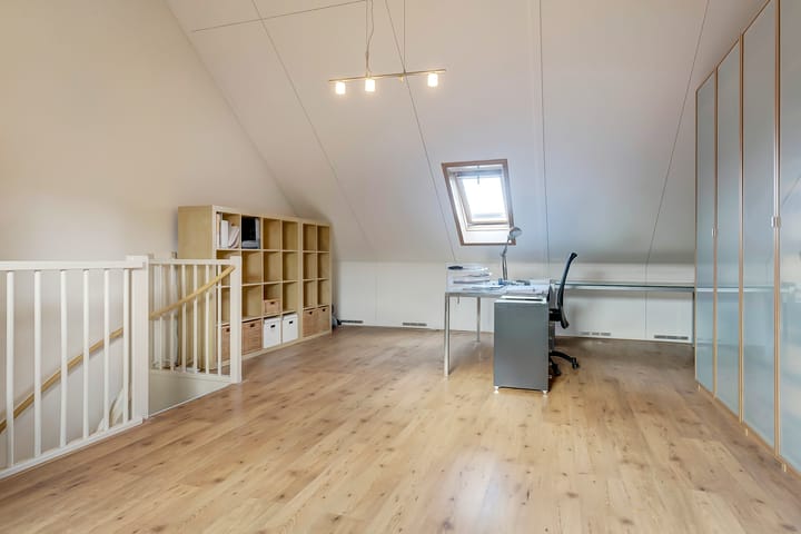 Foto 26 van Max Euwestraat 19