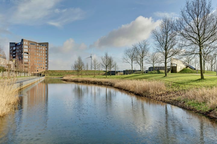 Foto 29 van Max Euwestraat 19