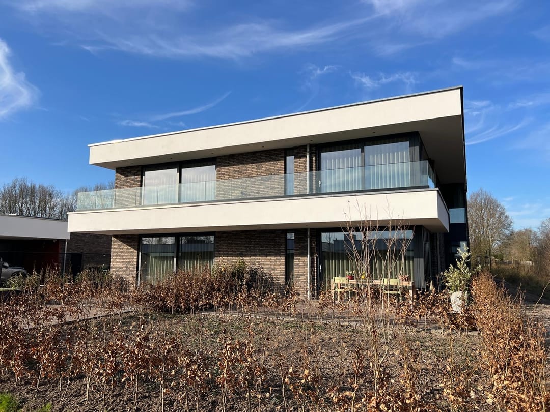 Foto 1 van Burg. Gremstraat 11