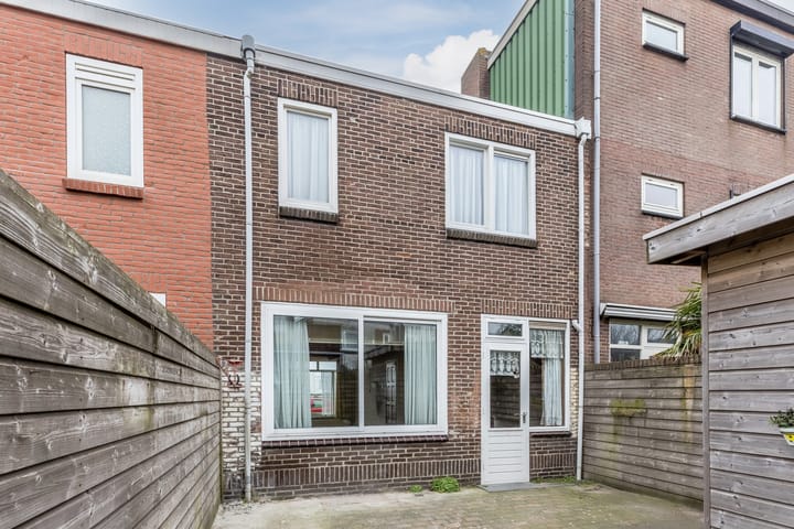 Foto 19 van IJmuiderstraatweg 27