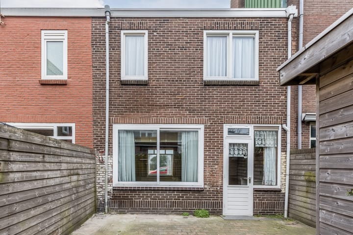 Foto 21 van IJmuiderstraatweg 27