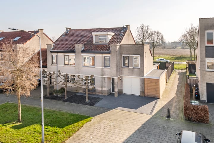 Foto 2 van Haagwinde 14