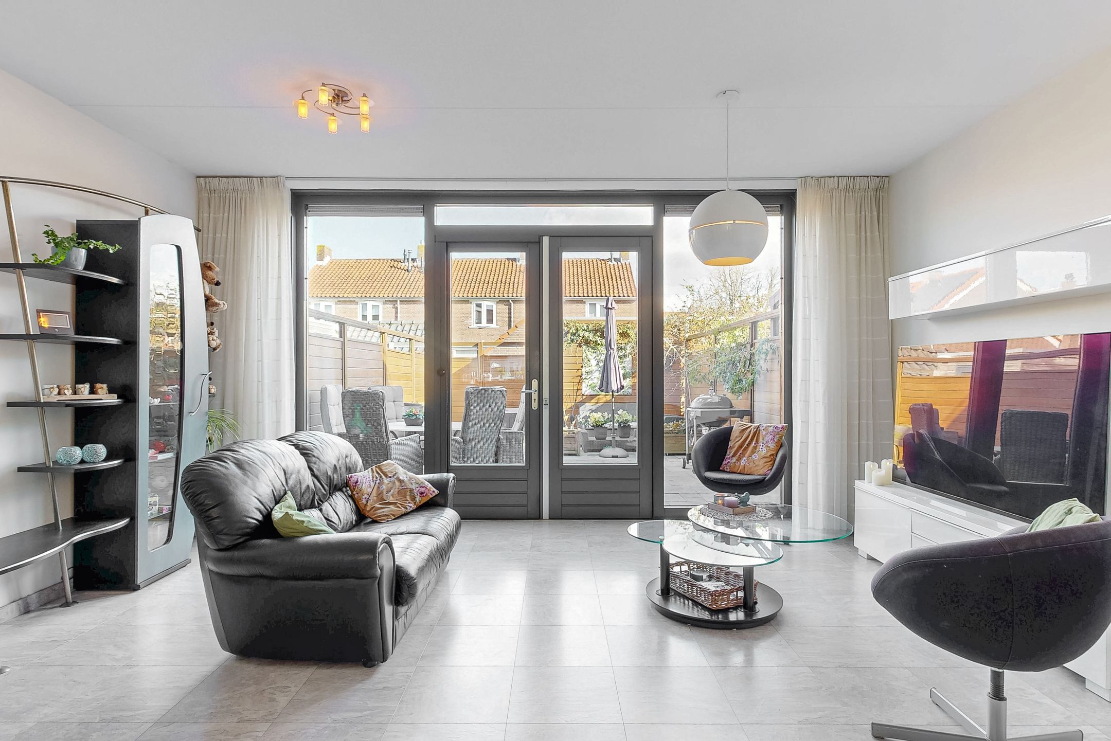 Foto 9 van B.G.J. Berntzenstraat 4