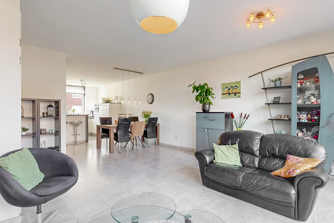 Foto 11 van B.G.J. Berntzenstraat 4