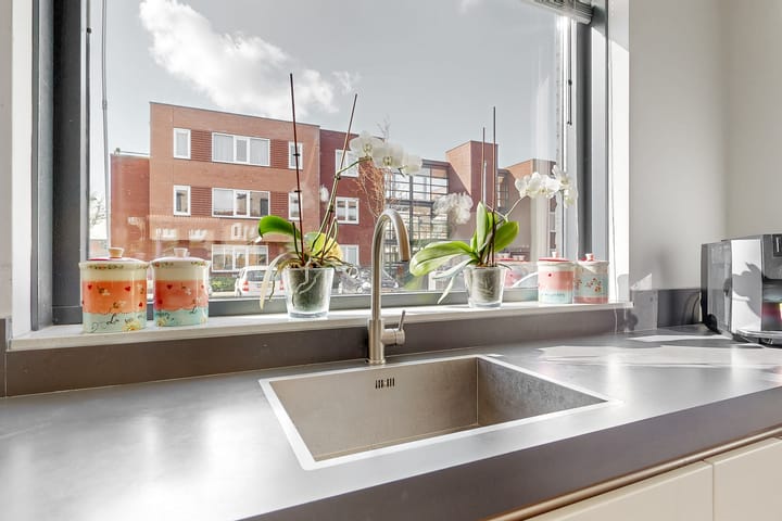 Foto 18 van B.G.J. Berntzenstraat 4