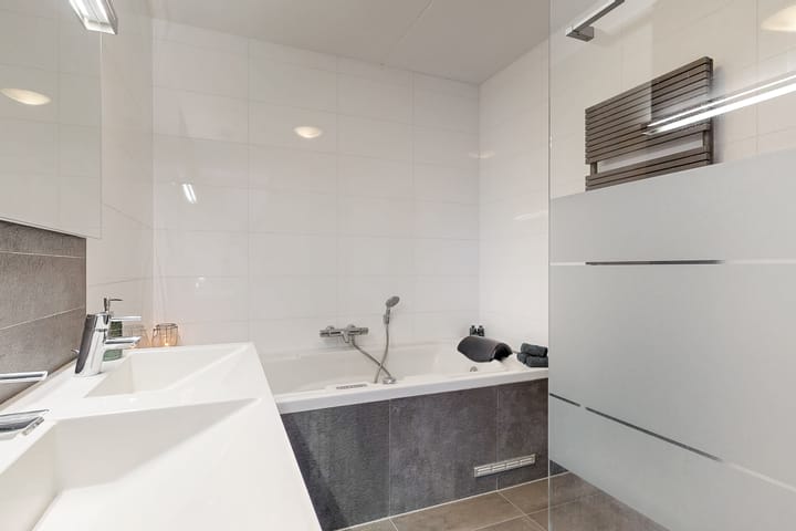 Foto 25 van B.G.J. Berntzenstraat 4