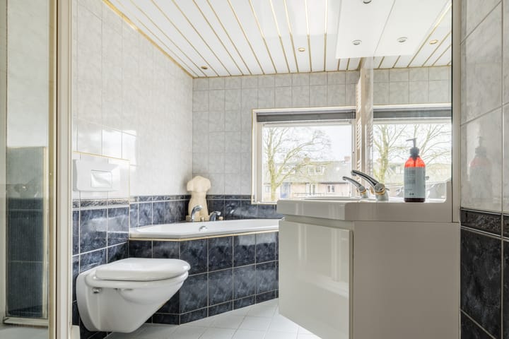 Foto 8 van Dokter Koomansstraat 8