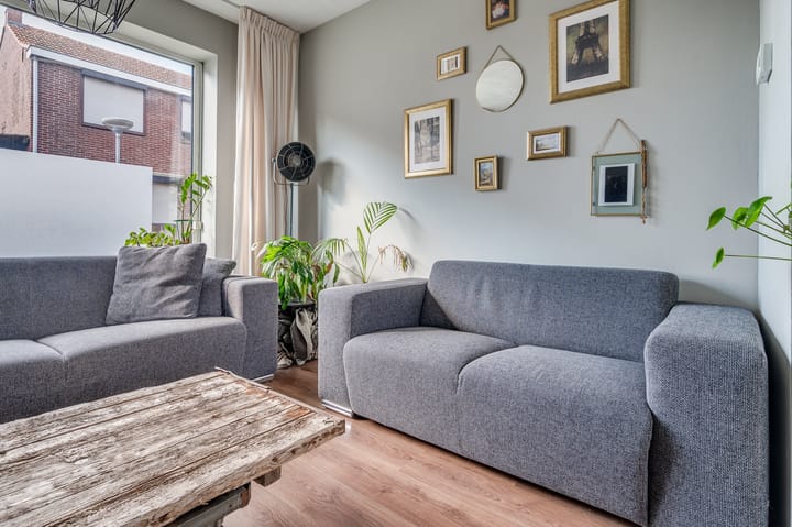 Foto 9 van Leeuwerikstraat 66