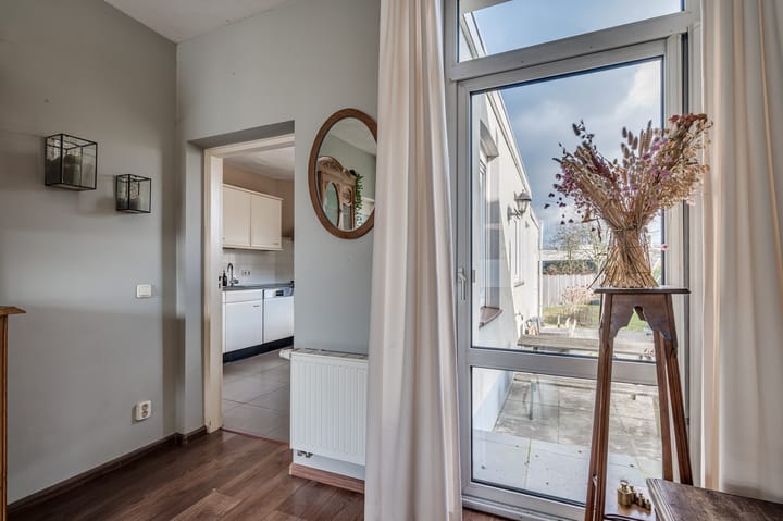 Foto 13 van Leeuwerikstraat 66