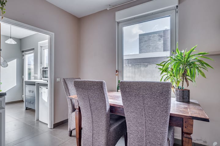 Foto 17 van Leeuwerikstraat 66