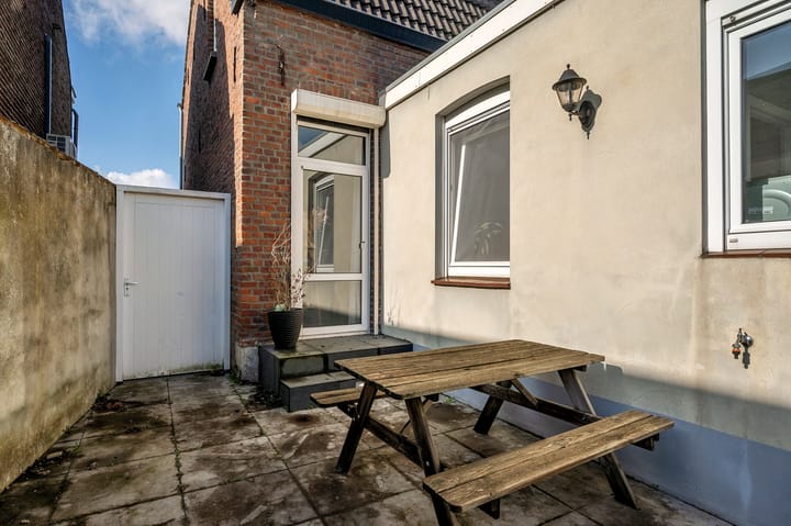 Foto 41 van Leeuwerikstraat 66