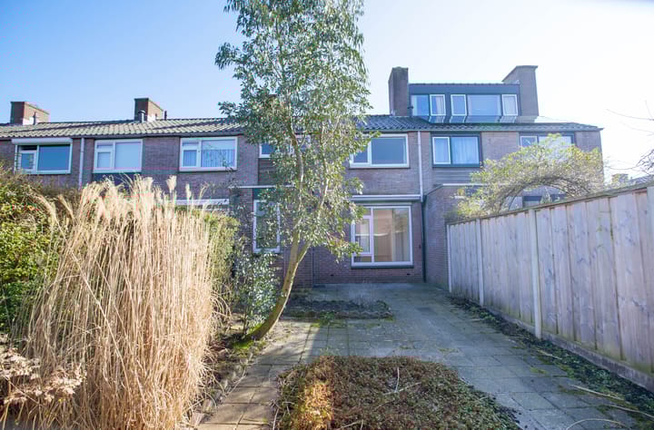 Foto 5 van G.A. Brederostraat 3