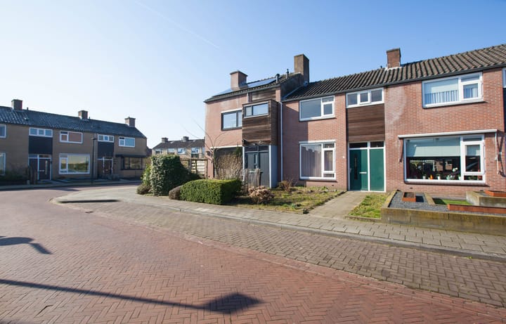 Foto 28 van G.A. Brederostraat 3