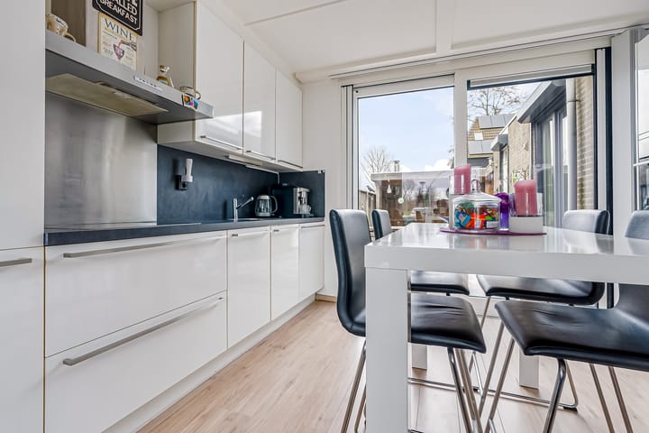 Foto 16 van M. de Klerkstraat 58