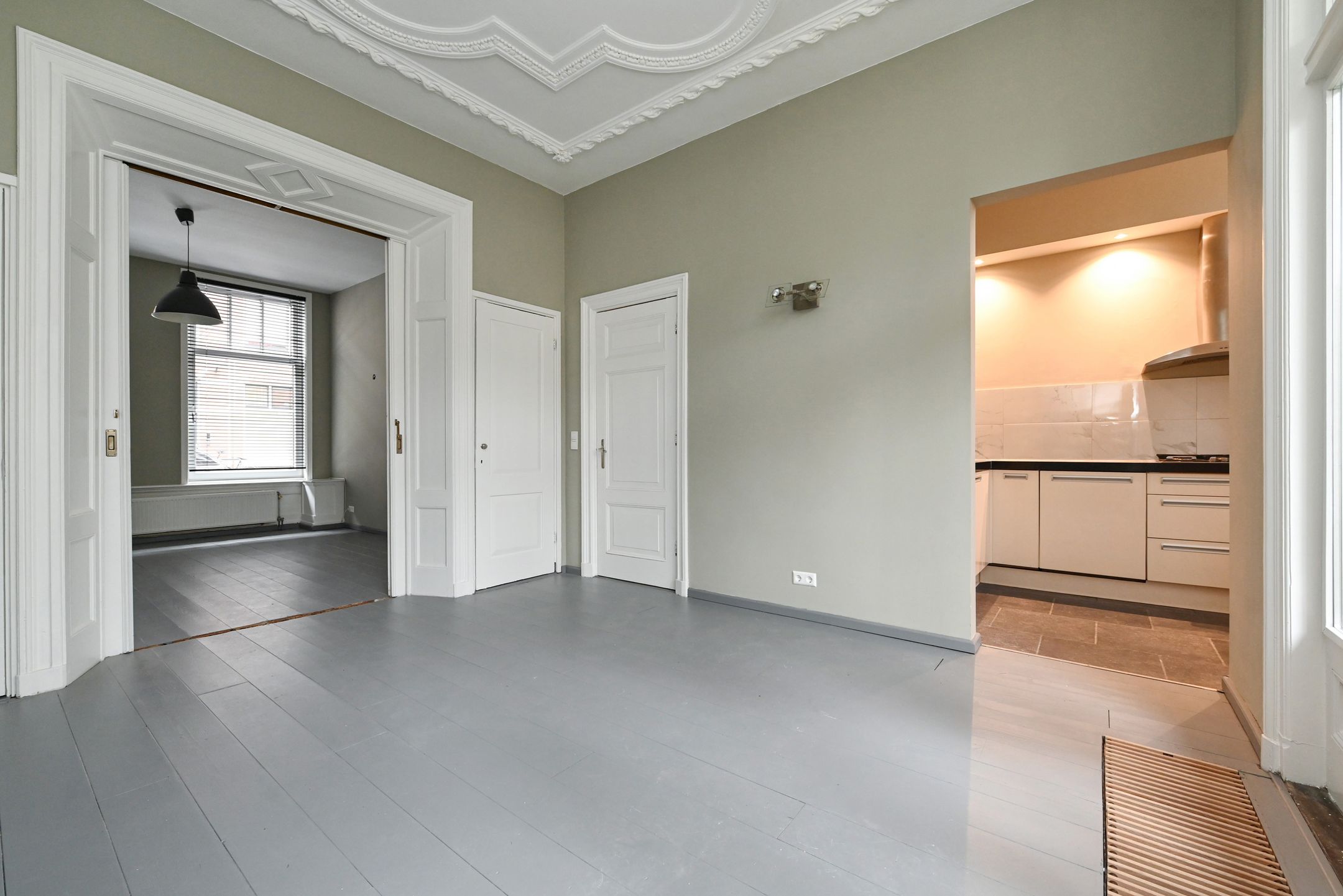 Photo 12 of Hugo de Grootstraat 9