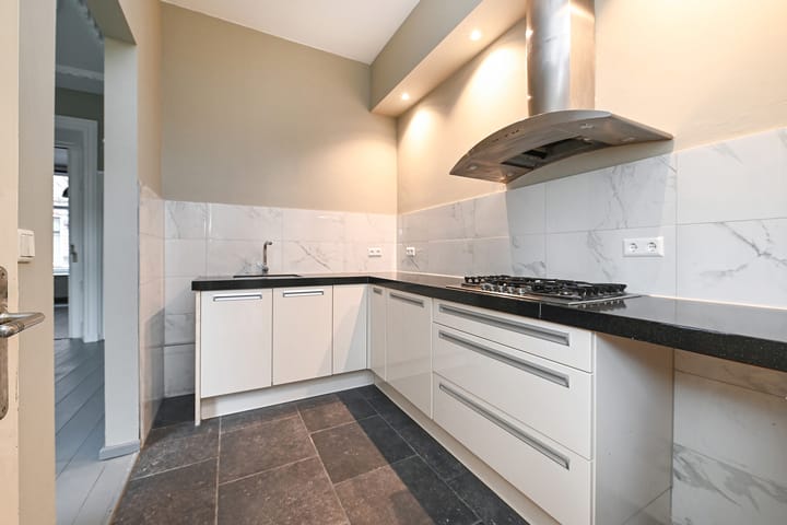 Foto 17 van Hugo de Grootstraat 9