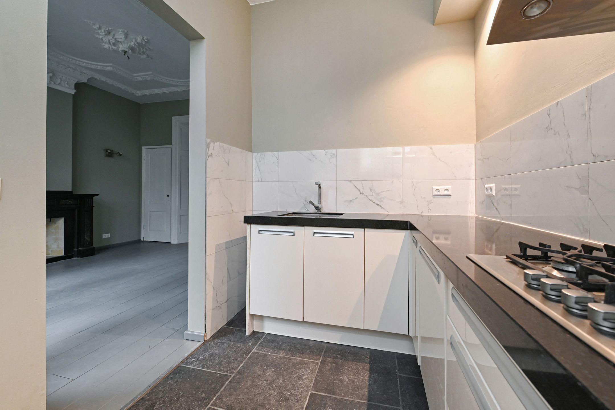 Photo 18 of Hugo de Grootstraat 9