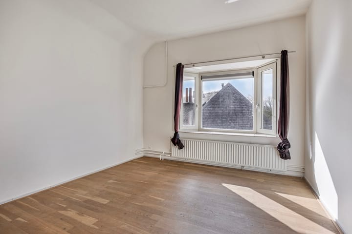 Foto 17 van Tongerseplein 18-B