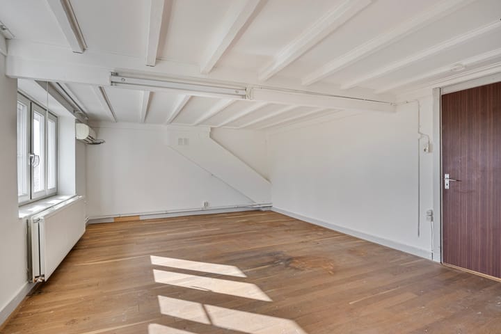 Foto 19 van Tongerseplein 18-B