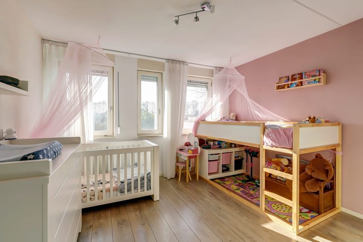 Foto 16 van Ericaplein 86