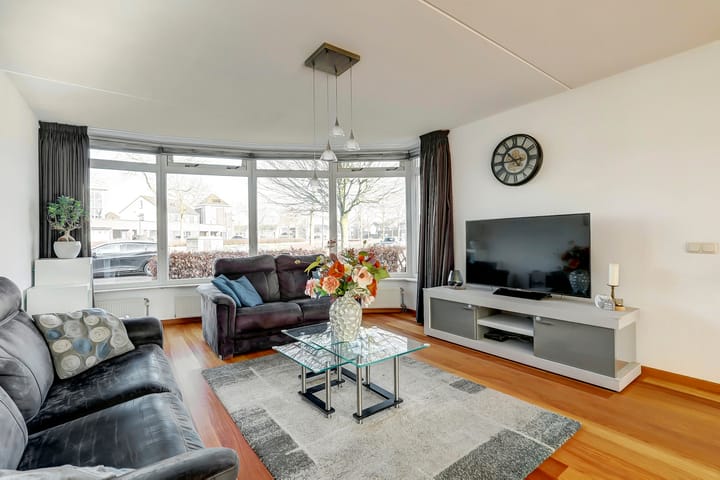 Foto 8 van Ericaplein 86