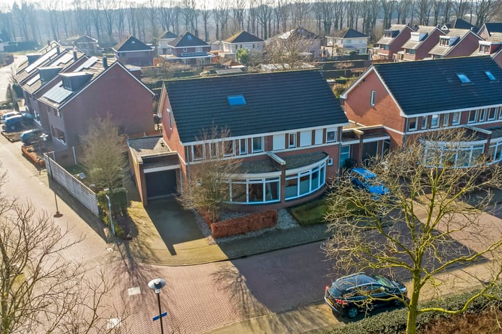 Foto 5 van Ericaplein 86