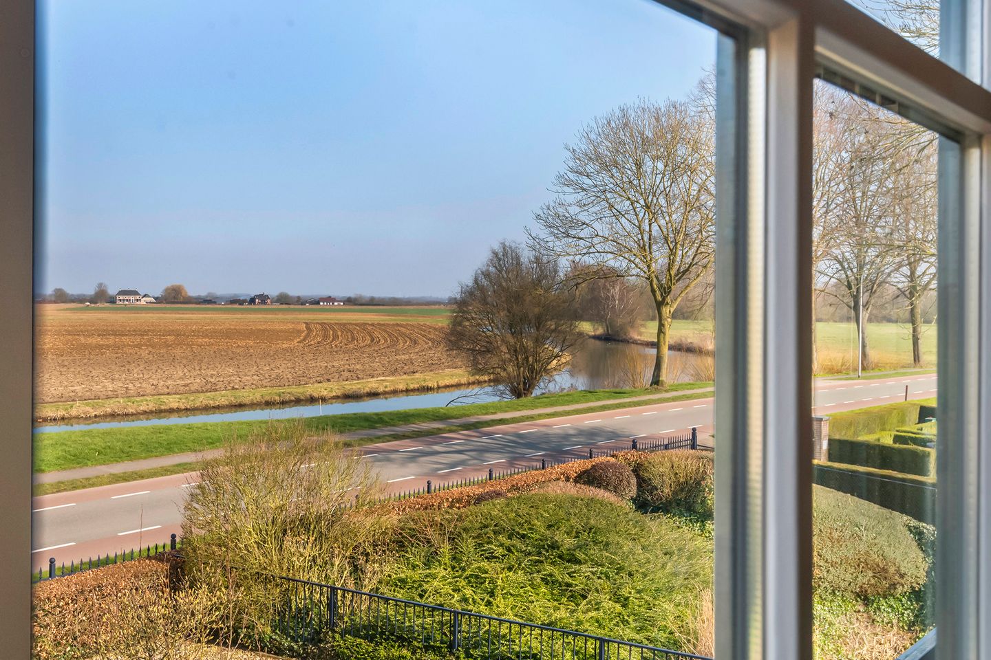 Foto 34 van Tielerweg 33-A