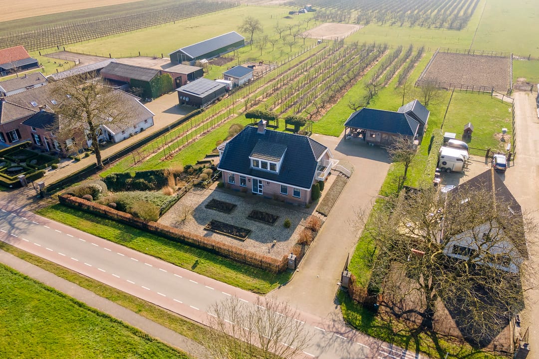 Foto 37 van Tielerweg 33-A