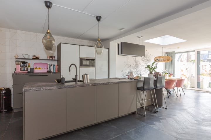 Foto 17 van Atalanta 12