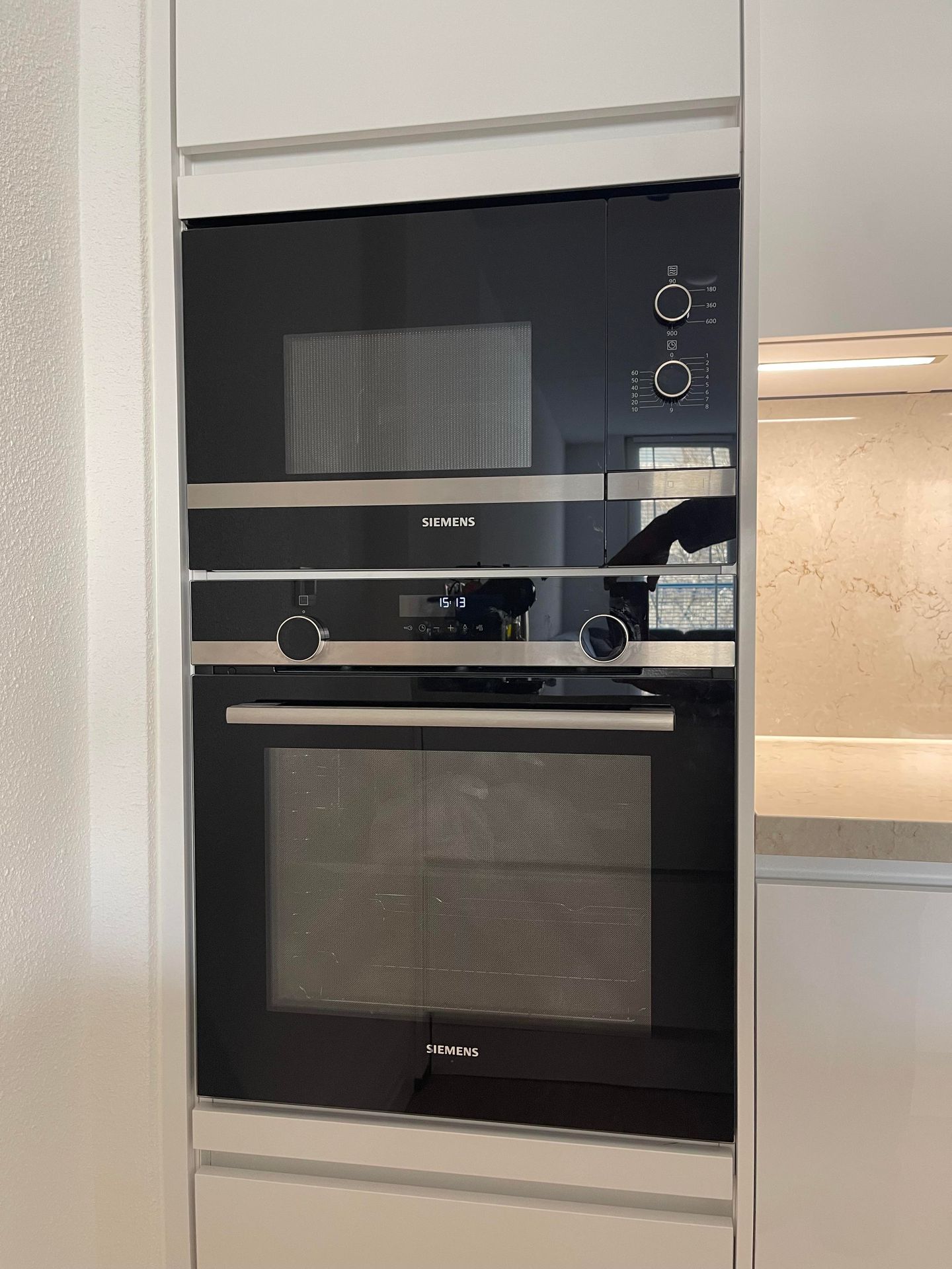 Foto 20 van Burgemeester Honnerlage Gretelaan 19