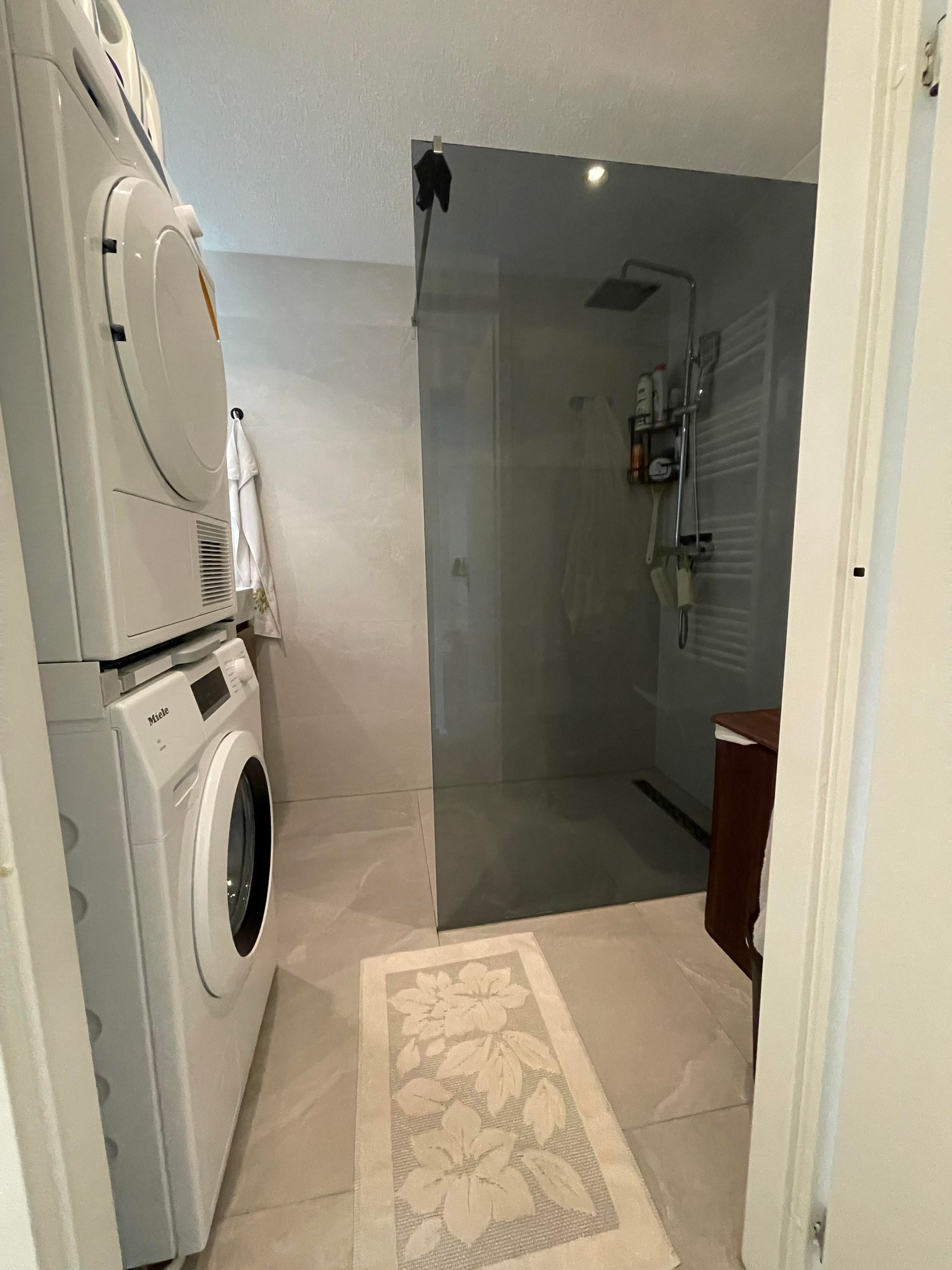 Foto 33 van Burgemeester Honnerlage Gretelaan 19