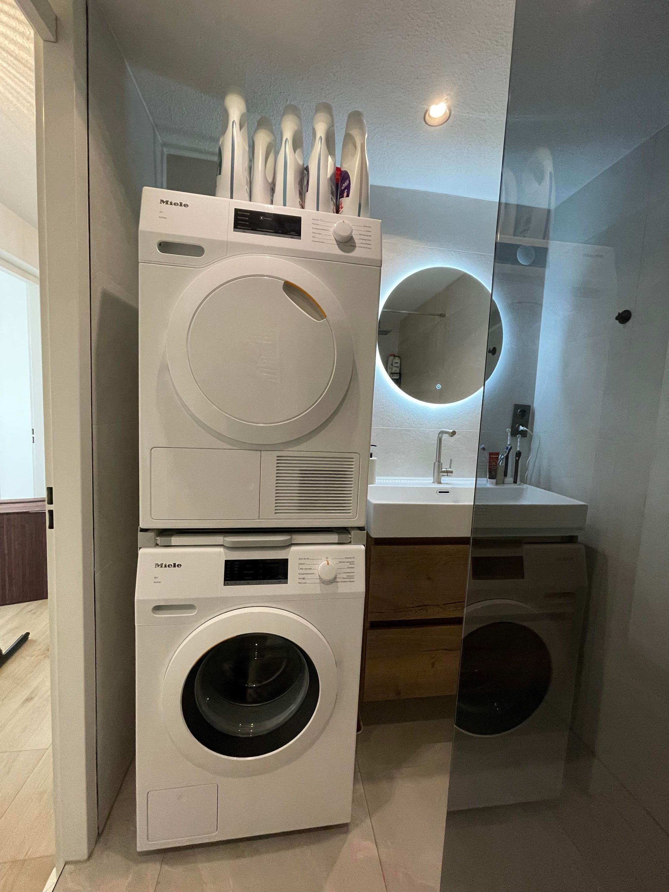 Foto 36 van Burgemeester Honnerlage Gretelaan 19