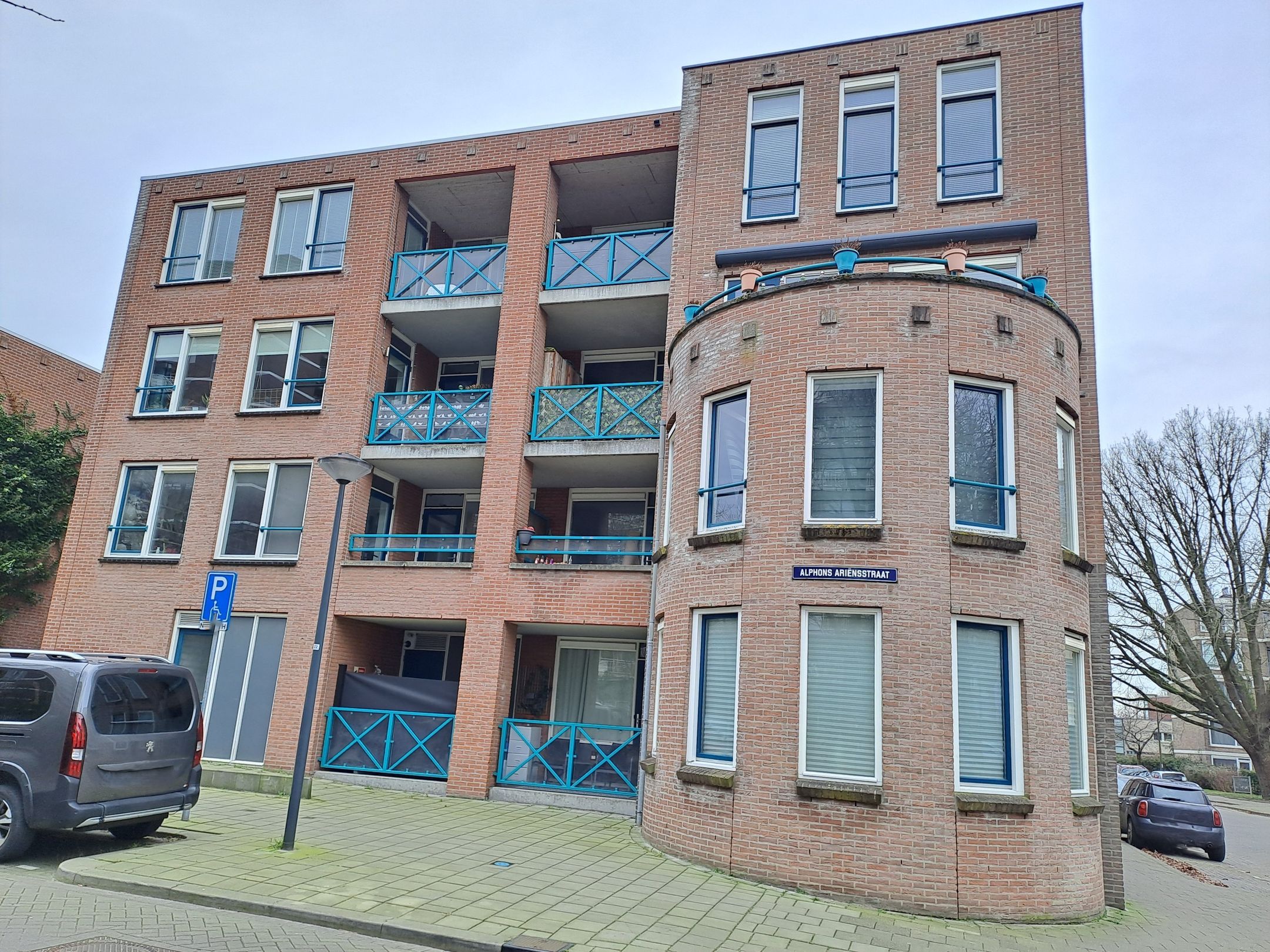 Foto 63 van Burgemeester Honnerlage Gretelaan 19